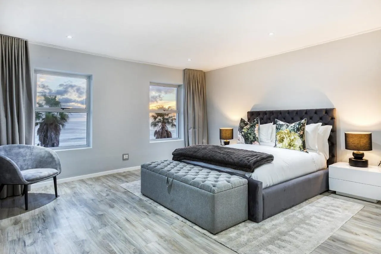 Hutchinson Villa Cape Town