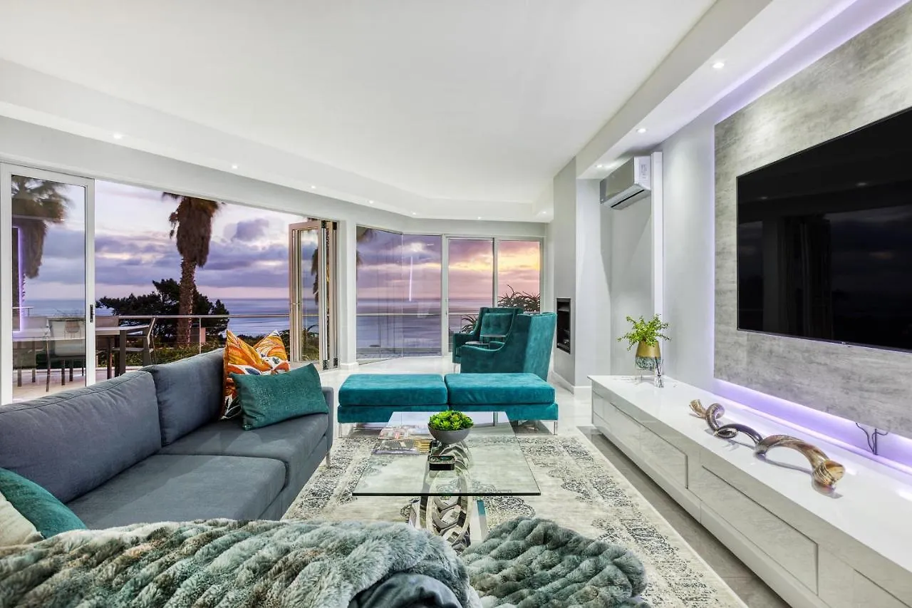 Hutchinson Villa Cape Town