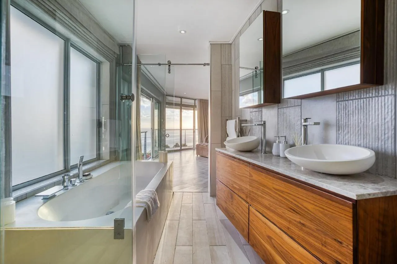 Hutchinson Villa Cape Town